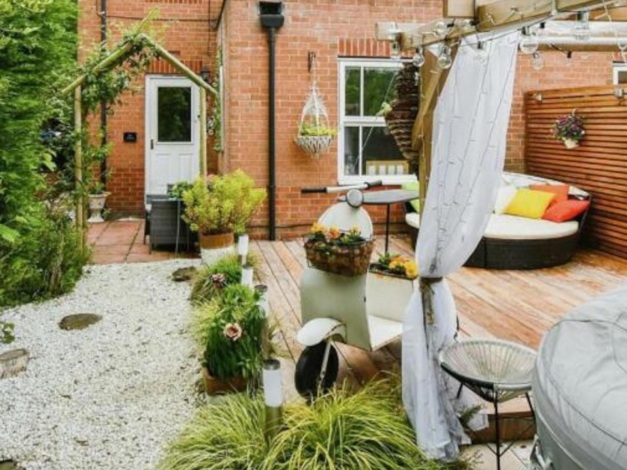 Cosy Garden Flat, Private Hot Tub & Four Poster Bed Leilighet York Eksteriør bilde